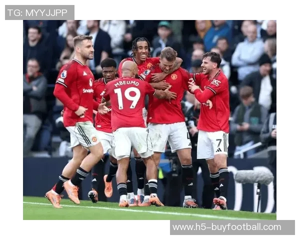 阿莫林强调乌加特在曼联需提升表现以适应新环境 阿莫林强调乌加特在曼联需提升表现以适应新环境